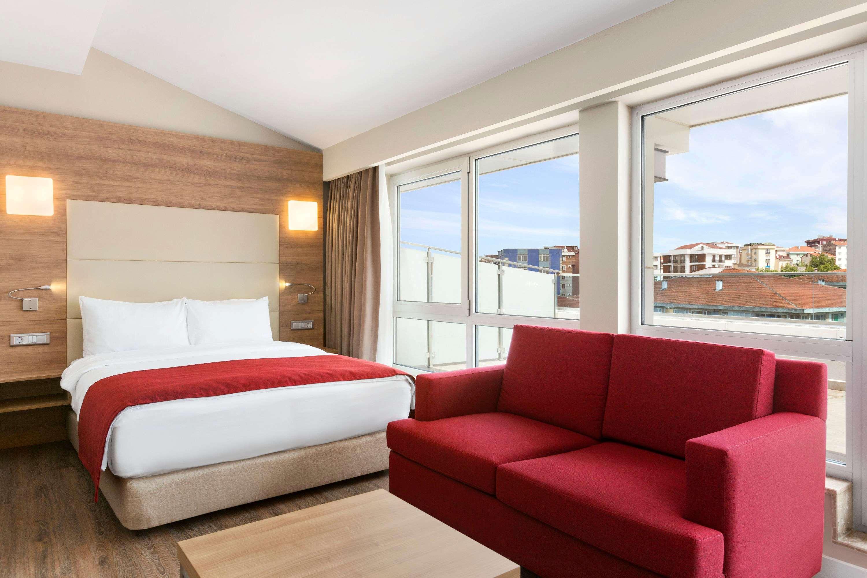 Ramada Encore Istanbul Kartal Exteriör bild