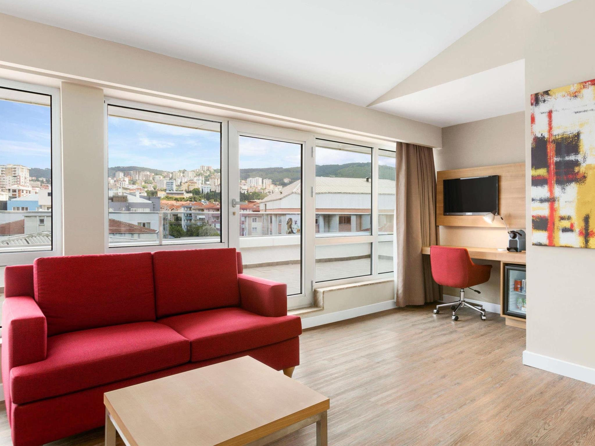 Ramada Encore Istanbul Kartal Exteriör bild