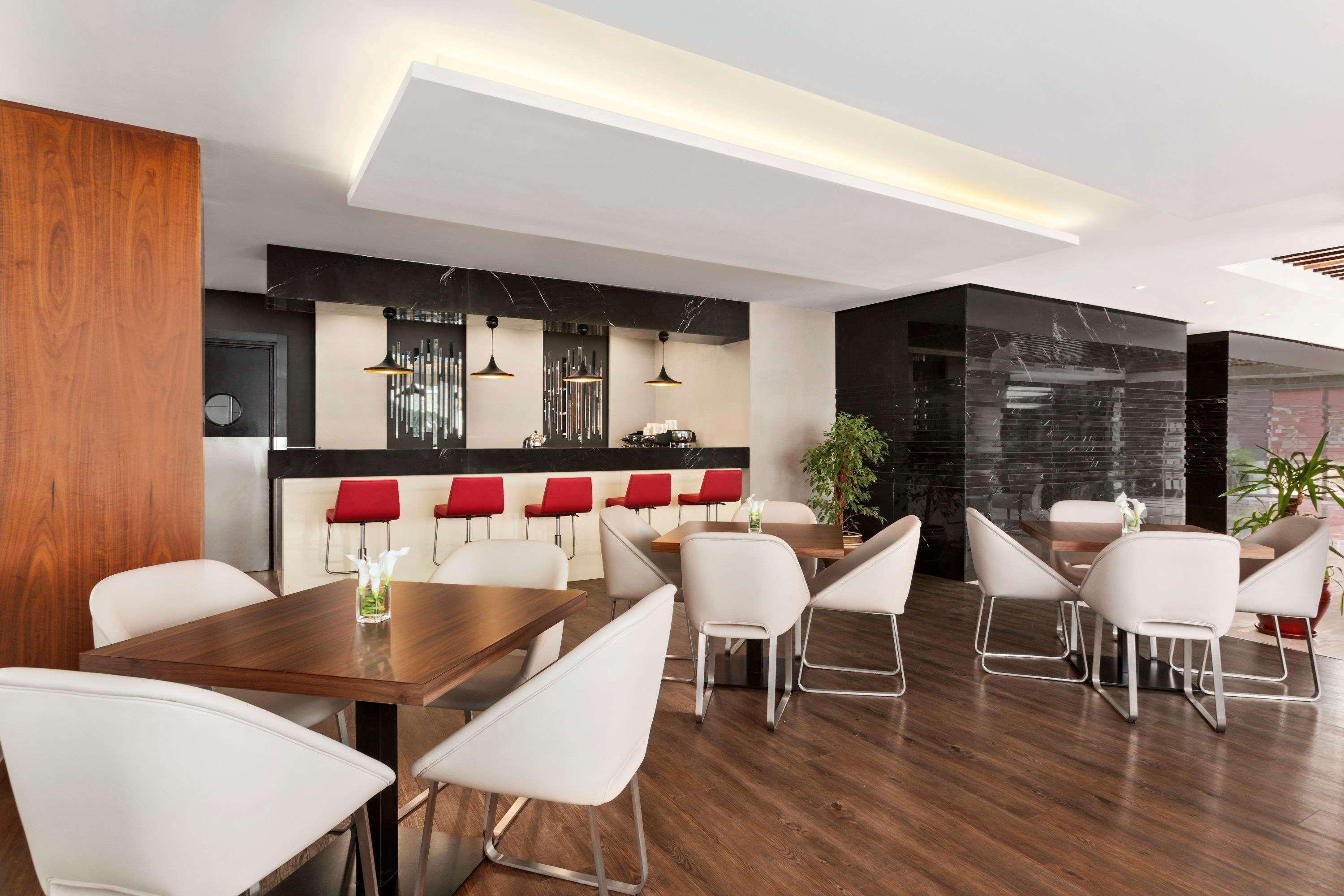 Ramada Encore Istanbul Kartal Exteriör bild