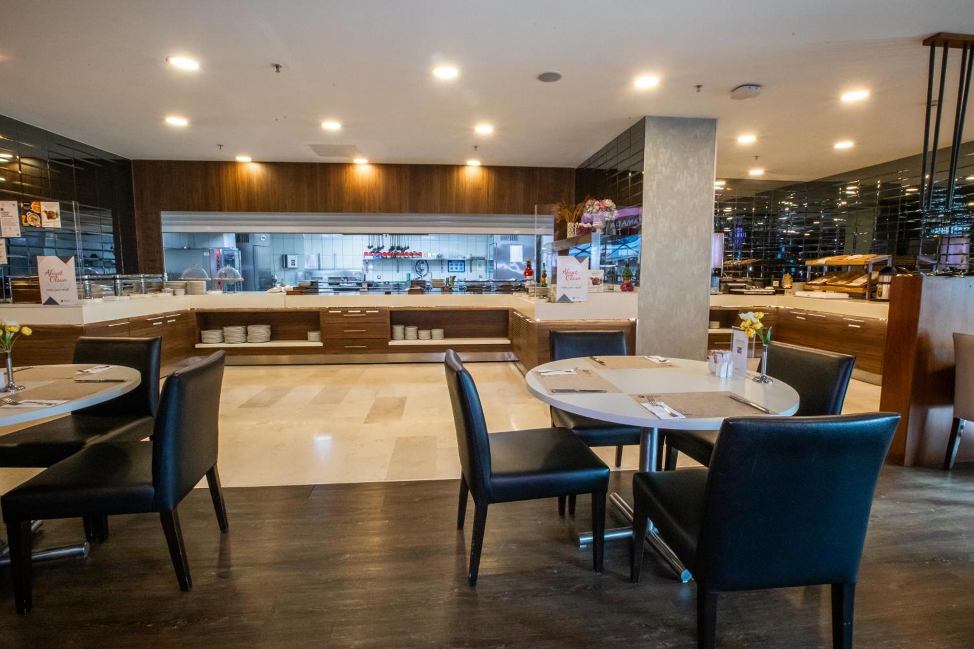 Ramada Encore Istanbul Kartal Exteriör bild