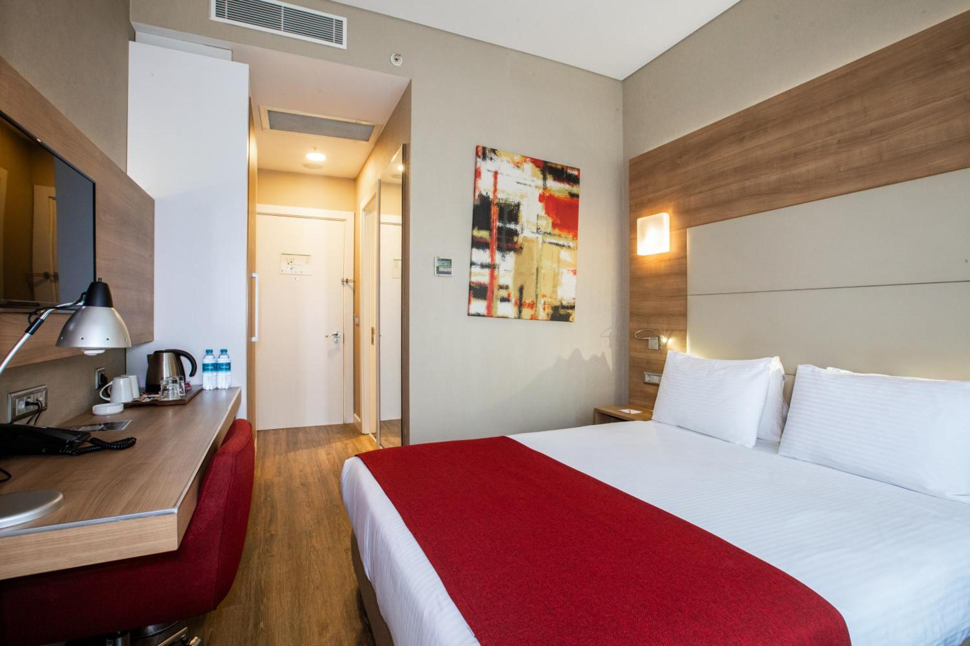 Ramada Encore Istanbul Kartal Exteriör bild